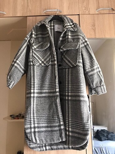 28 Beden gri Renk Bershka uzun tunik ve ya gömlek