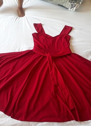 s Beden kırmızı Renk Elbise
