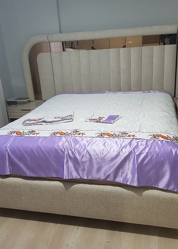 piko kanaviçe Yatak Örtüsü - Görsel 3