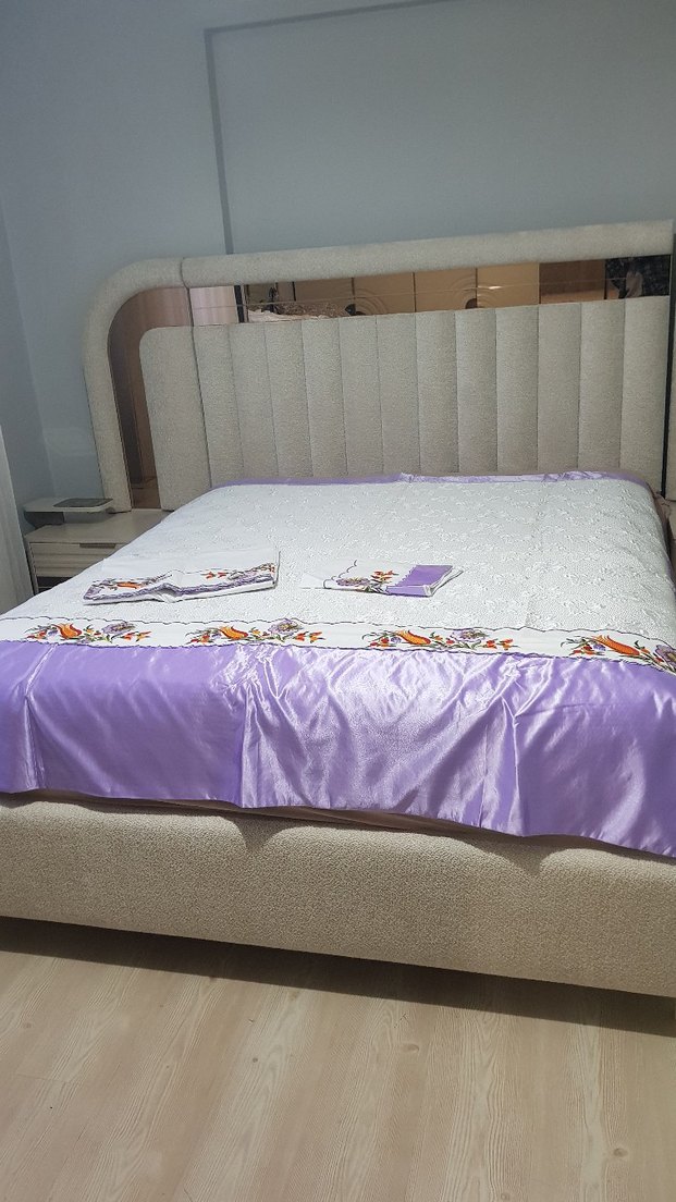 piko kanaviçe Yatak Örtüsü - Görsel 3