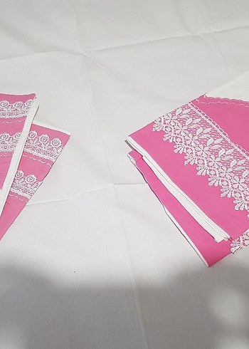 Pembe Nakışlı Yatak Örtüsü - Görsel 4
