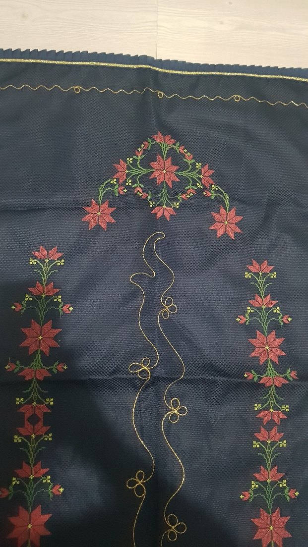 Klasik Nakışlı Siyah El İşi namazlık - Görsel 2