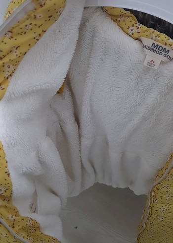 Kız Çocuk Sarı Kapüşonlu Kürklü Mont - Görsel 3