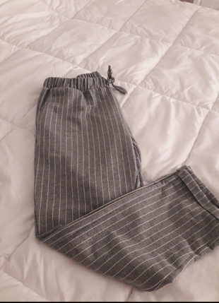 gri spor pantalon 