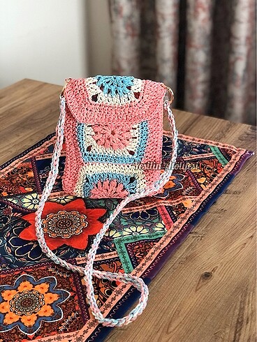 Beden Örgü çanta
