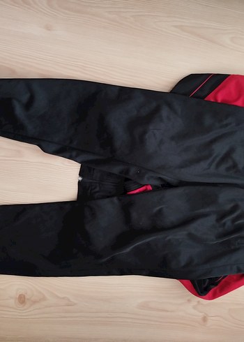 Kırmızı Siyah Fermuarlı Erkk Eşofman Takımı - Görsel 3