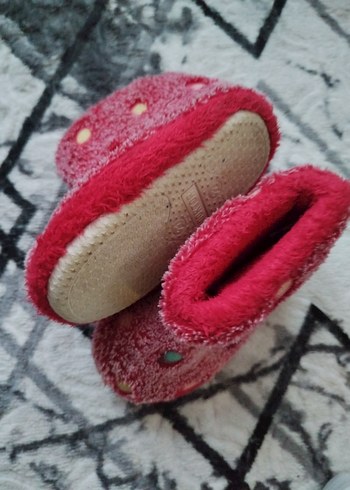 Kızlar için Renkli Nakışlı Sıcak Ev Terliği - Görsel 2