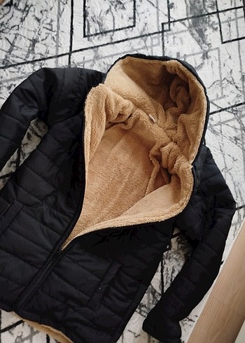 Siyah Kapüşonlu Fermuarlı Kısa Kışlık Ceket - Görsel 5