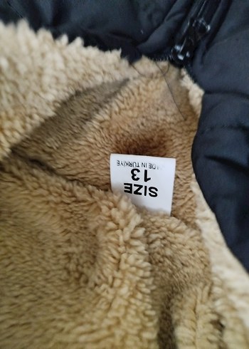 Siyah Kapüşonlu Fermuarlı Kısa Kışlık Ceket - Görsel 7