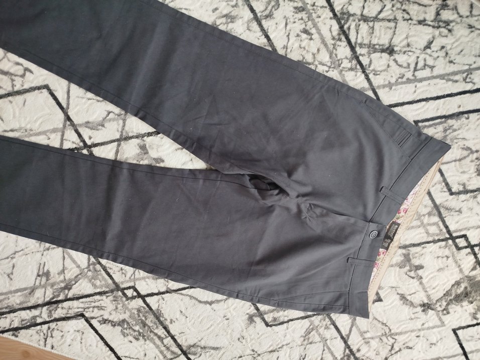 Gri Regular Fit Erkek Kemerli Pantolon - Görsel 2