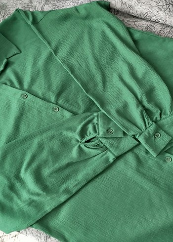 Yeşil Düğmeli Keten Kadın Gömlek - Görsel 2