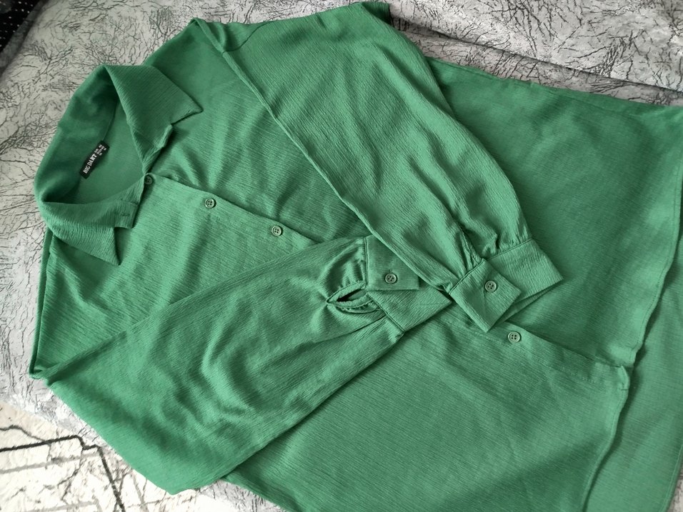 Yeşil Düğmeli Keten Kadın Gömlek - Görsel 2