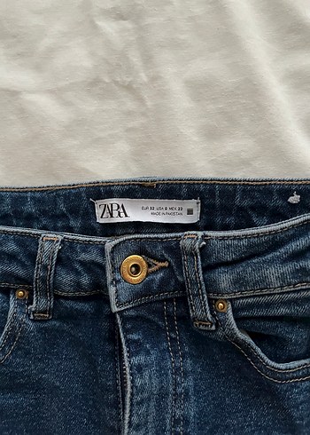 Zara 32