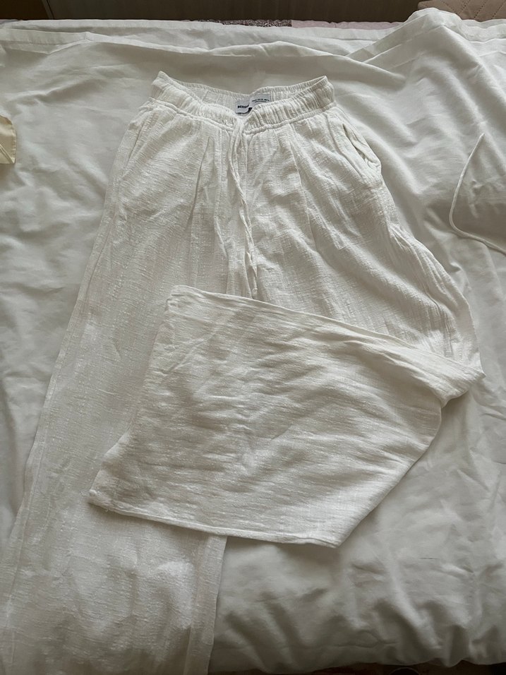 Beyaz Nakışlı Keten Pantolon - Görsel 2