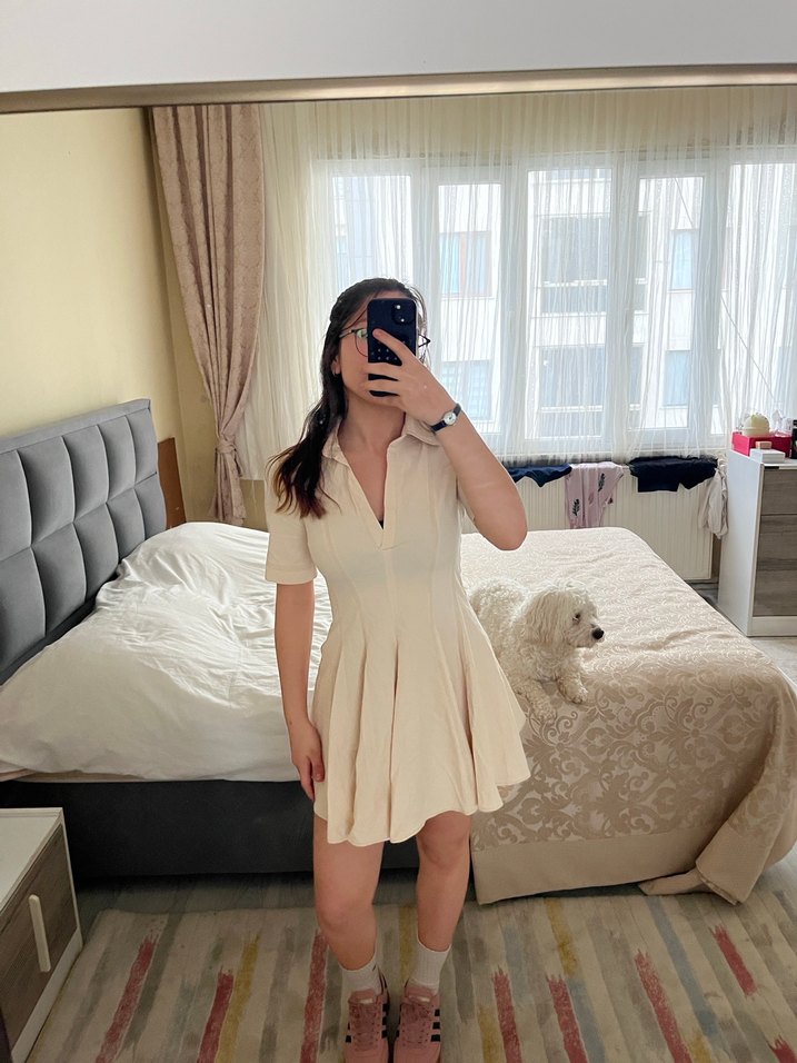 Zara 
Beyaz V Yaka Midi Kadın Elbise - Görsel 3