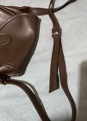 Kahverengi Deri Tokalı Kadın Çantası - Görsel 5