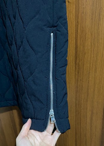 Gri Kapitone Fermuarlı Kadın Yelek - Görsel 7