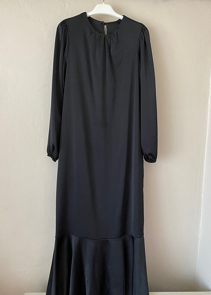 Siyah saten elbise - Görsel 2