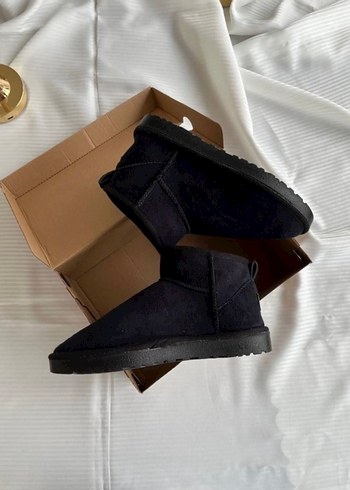 İTHAL UGG Mini Classic - Görsel 3