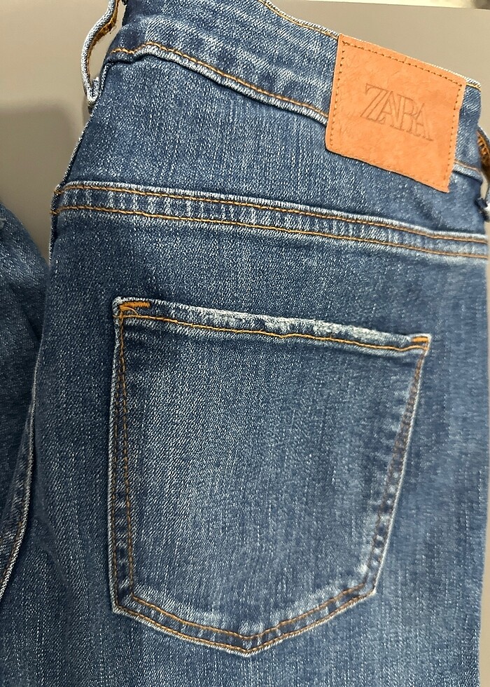 Zara Z1975 SKINNY MID-RISE DISTRESSED JEAN - Görsel 2