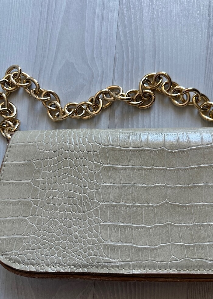 Bej detaylı rose zincirli çanta - Görsel 2