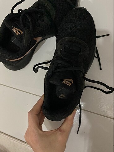 36 Beden siyah Renk Spor ayakkabı