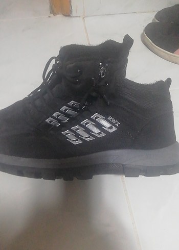 Siyah Bağcıklı Erkek Outdoor Bot - Görsel 2