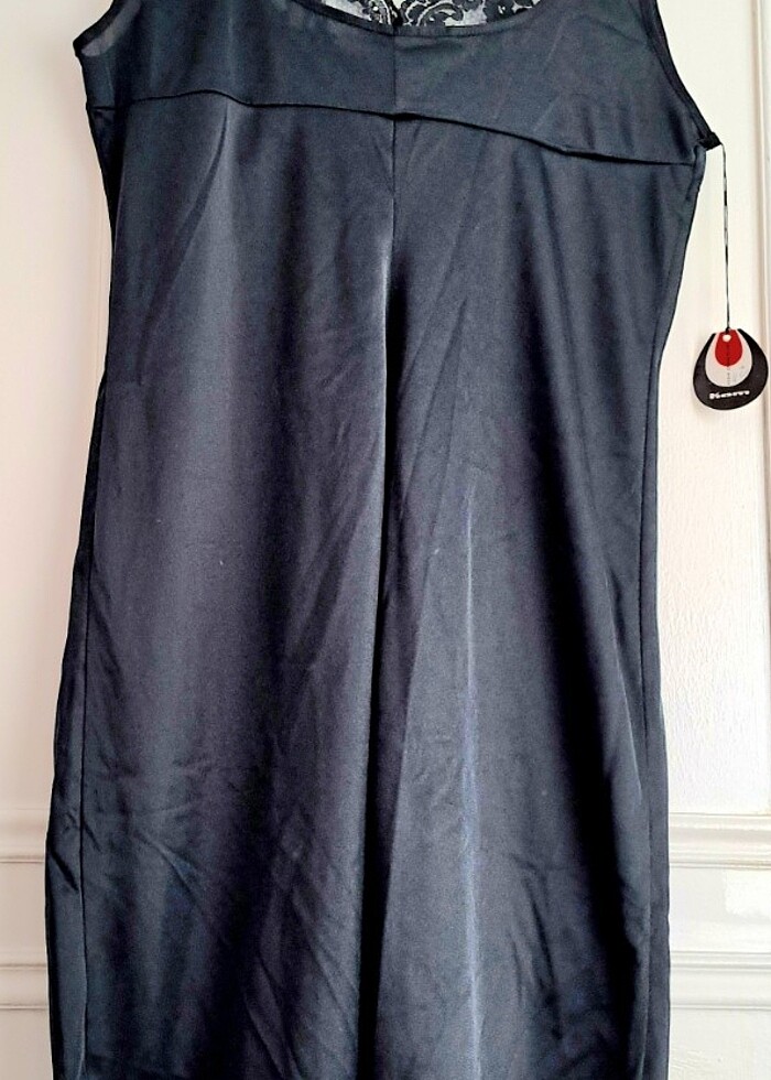 SATILDI DİĞER UYGULAMADA. SİYAH UZUN DANTELLİ GECELİK KOM MARKA - Görsel 2