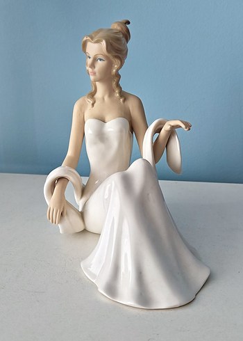 Vintage Leonardo Collection Şık Kadın Biblosu - Görsel 3