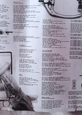 Rainbow - Difficult to Cure CD Albümü - Görsel 5