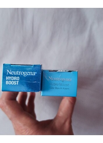 Yeni Neutrogena Göz Kremleri - Görsel 3