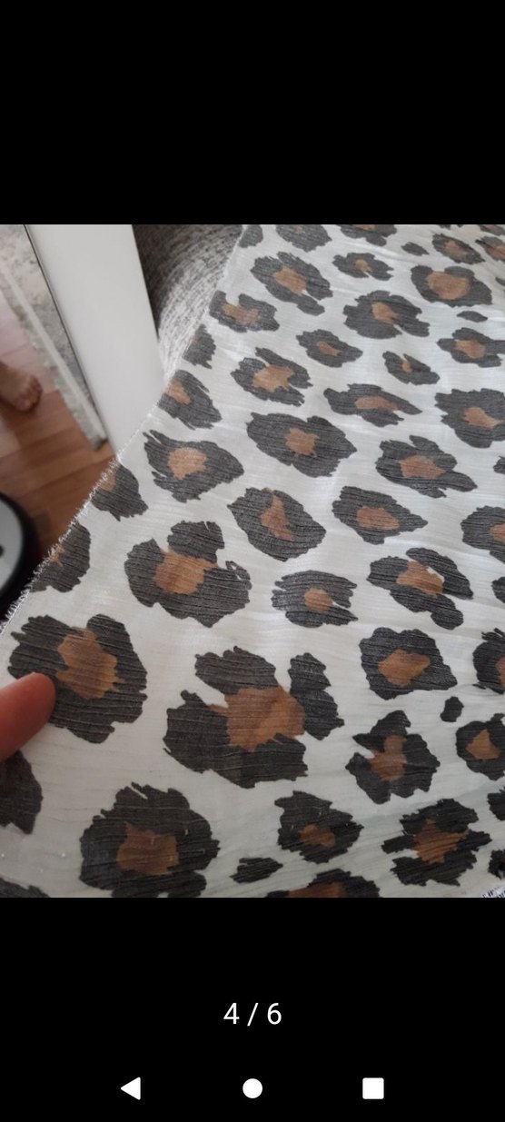 Kürklü Kadın Leopar Desenli Gri Şal - Görsel 4