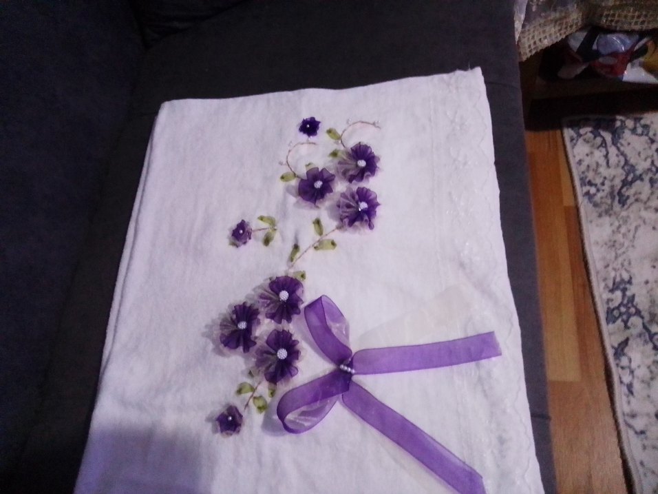 Mor Nakışlı Renkli Havlu - Görsel 2