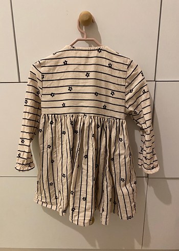 Bej Nakışlı Uzun Kollu Kız Elbise - Görsel 2