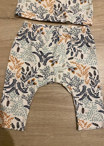 Kız Bebek Uzun Kollu Fırfırlı Desenli Takım - Görsel 3