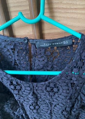 Dantel Detaylı Siyah Kolsuz Bohem Bluz - Görsel 3