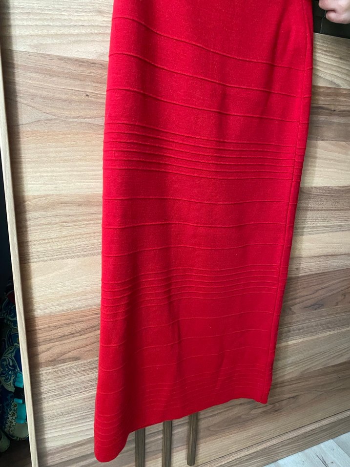 Kırmızı Midi Etek - Görsel 2