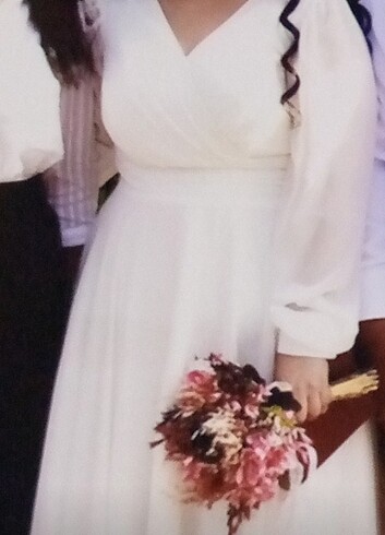 Beyaz elbise