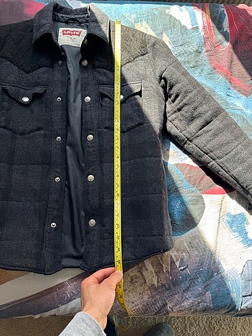 s Beden Levis mont