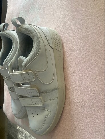 Nike Orjinal nike çıtçıtlı ayakkabı