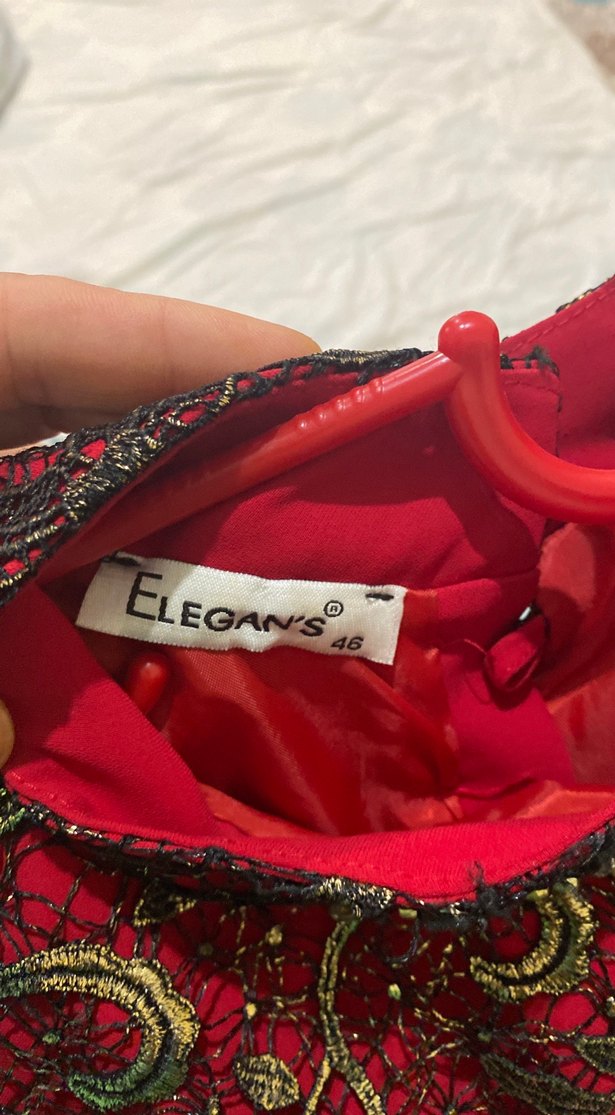 Bordo Nakışlı Uzun Kollu Tesettür Elbise - Görsel 3