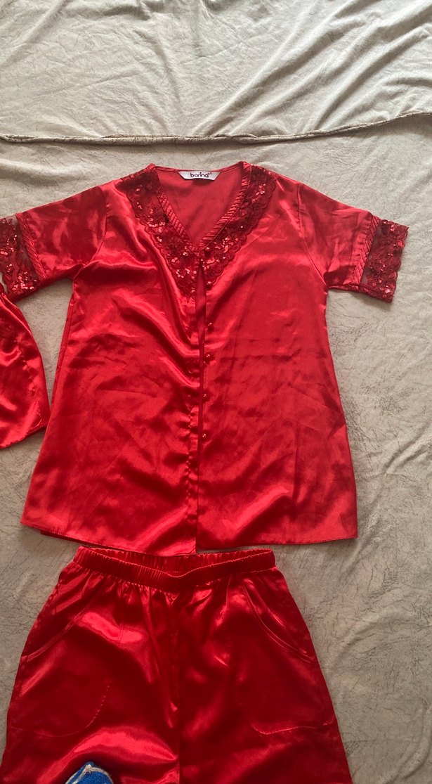 Kadın saten Kırmızı Kısa Kollu Pijama Takımı - Görsel 3