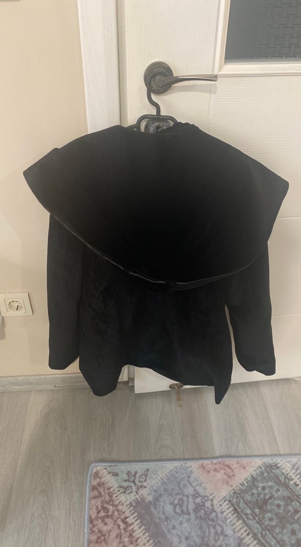 Siyah Midi Boy Gotik Kadın Kaban beden 1 - Görsel 3