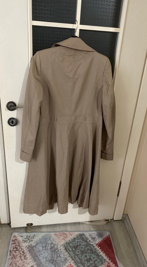 Bej Düğmeli Kadın Trençkot - Görsel 3