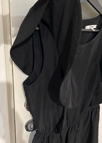 Siyah Midi V Yaka Fırfırlı Elbise - Görsel 5