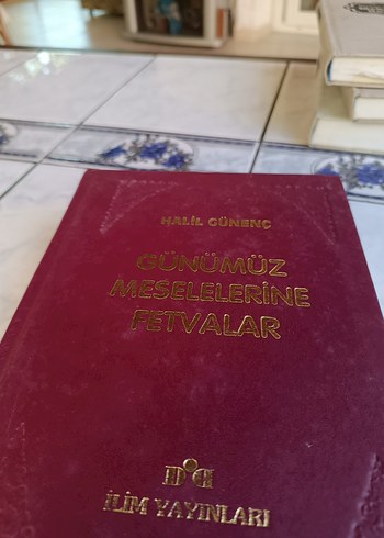 Günümüz Meselelerine Fetvalar - Halil Göneng
