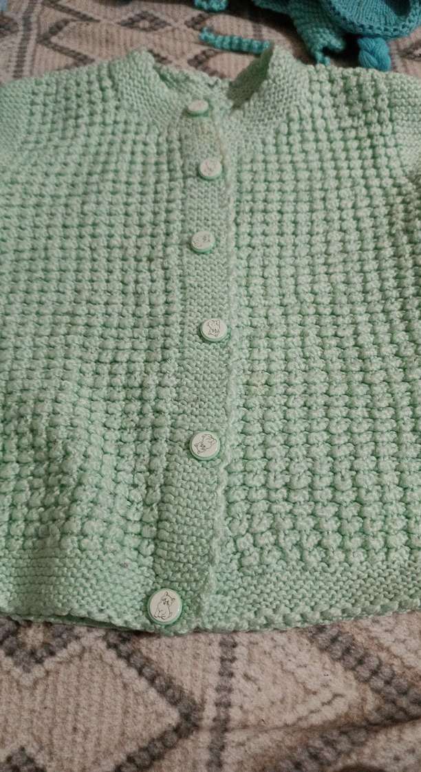 Düğmeli Yeşil  Triko Hırka yelek - Görsel 2