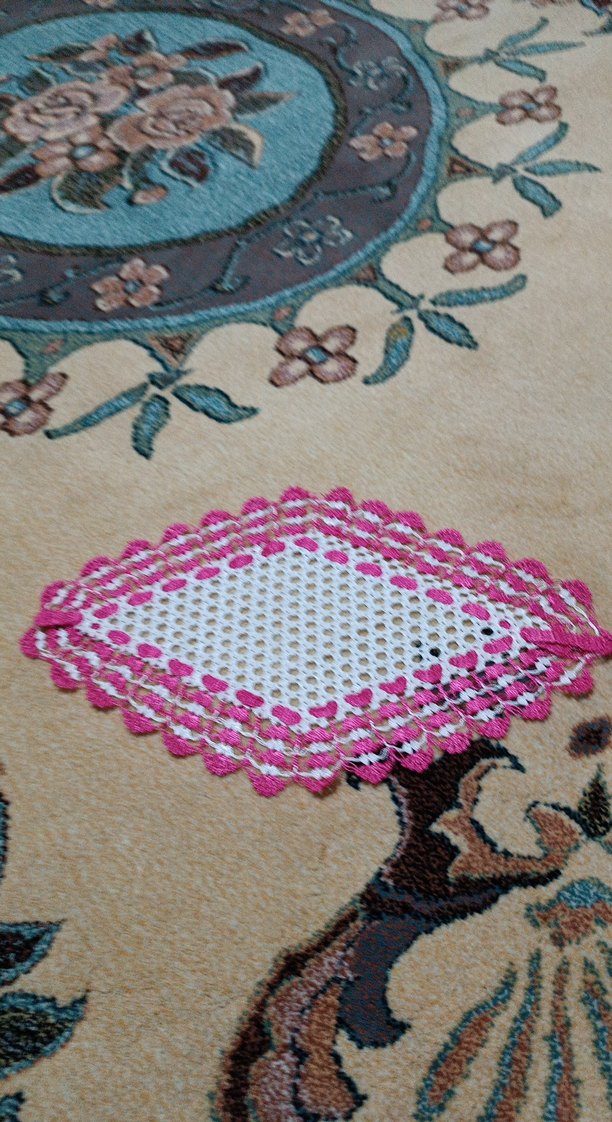 Pembe Kenarlı Vintage Dantel Örtü - Görsel 5