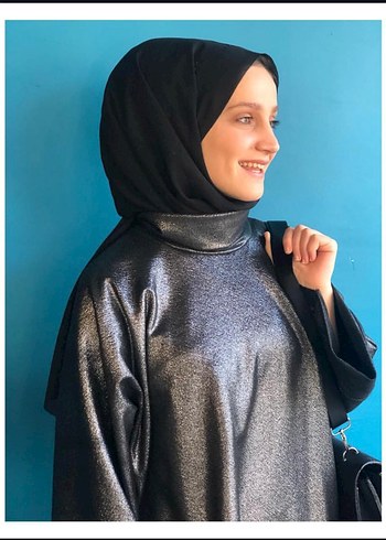 Diğer Siyah Parlak Yüksek Yakalı Uzun Kadın Tunik