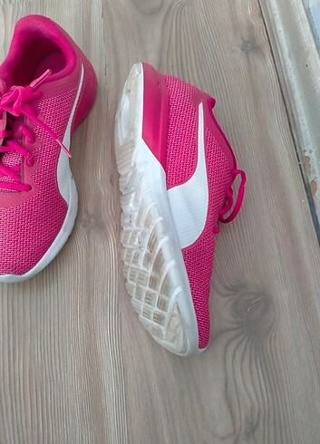 38 Beden Puma spor ayakkabı